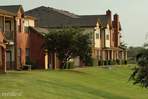 2803 Riverside Parkway Apartments 2803 Riverside Pkwy, Grand Prairie