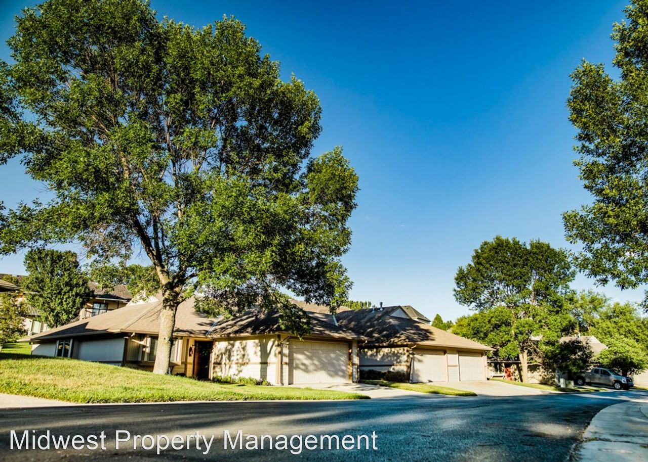 48004822 Hallbrook Dr, 21002111 Saddle Brook Dr, 48004823 Innsbrook