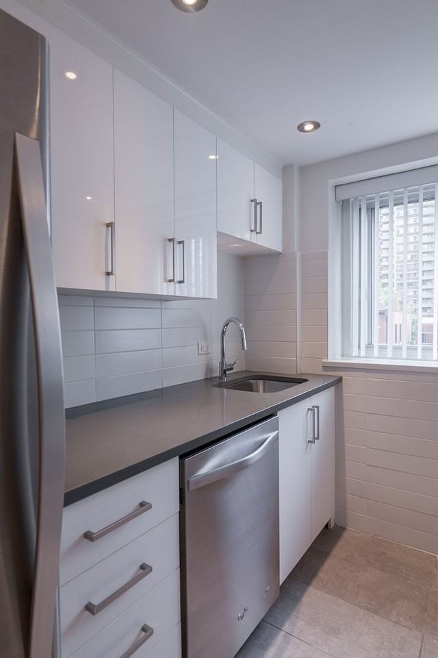 Plaza Drummond Apartments 3435 Rue Drummond, Montréal, QC H3G 1X8