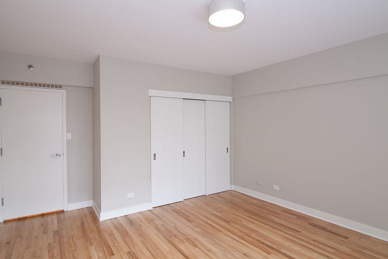 Plaza Drummond Apartments 3435 Rue Drummond, Montréal, QC H3G 1X8