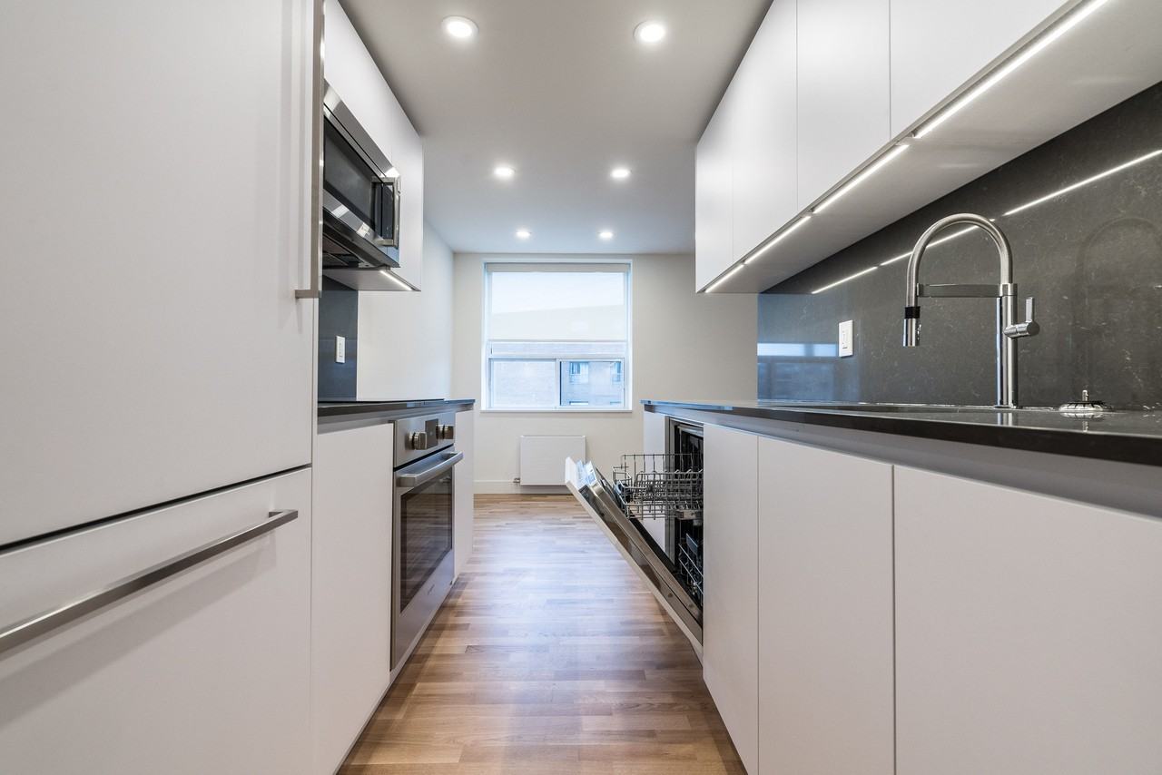 5556 Eccleston Drive Apartments 56 Eccleston Dr, Toronto, ON M4A 1K9