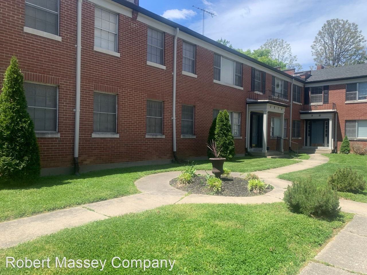 2079 Douglass Blvd Apartments in Highlands Douglass, Louisville, KY