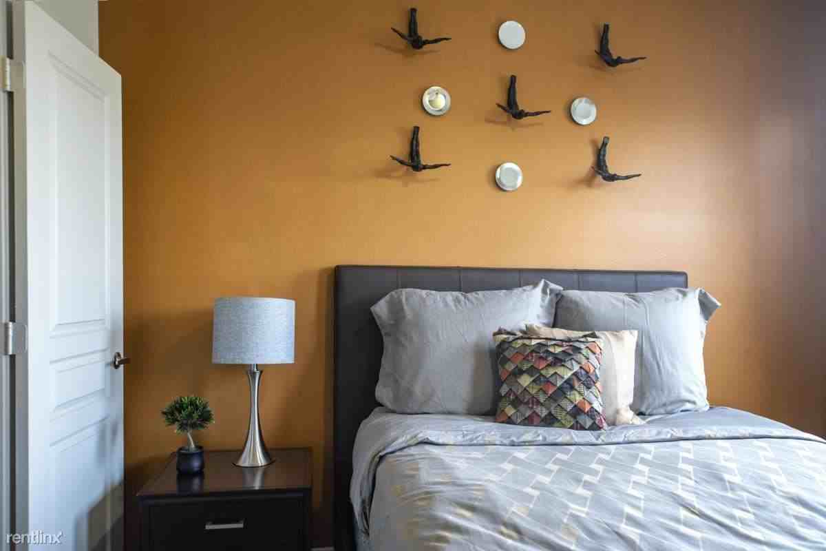 250 Treeline Park Apartments in San Antonio, TX 78209 Zumper