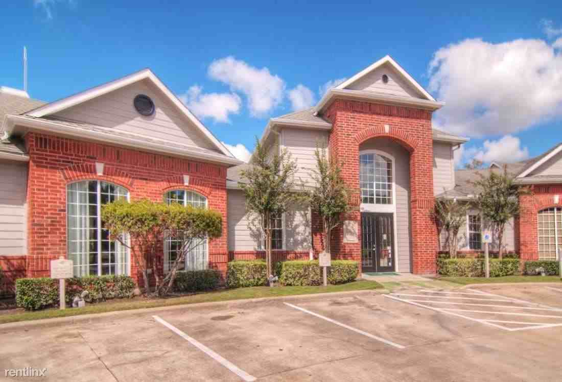 9801 W Fairmont Pkwy Apartments in La Porte, TX 77571 Zumper