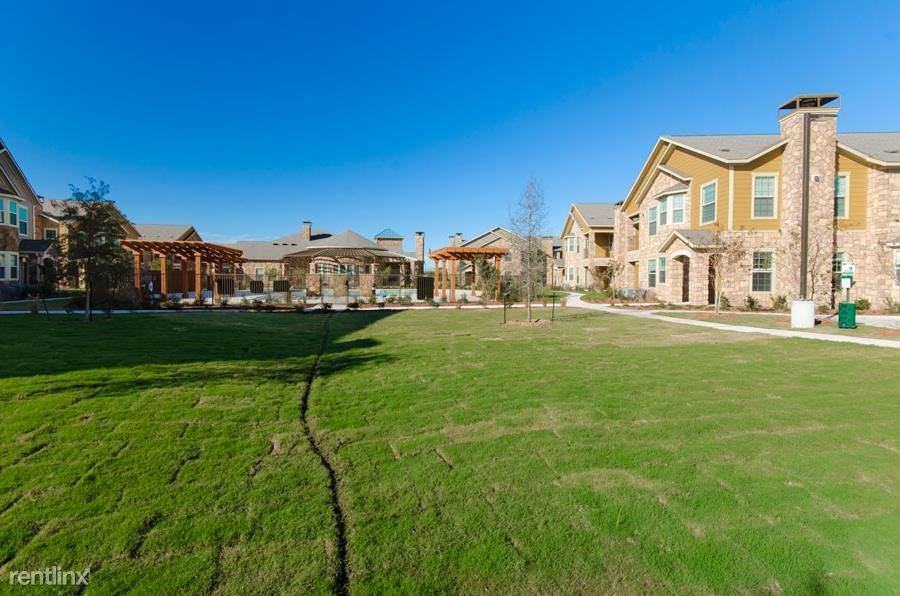 11401 North Riverside Dr Apartments 11401 N Riverside Dr, Fort Worth