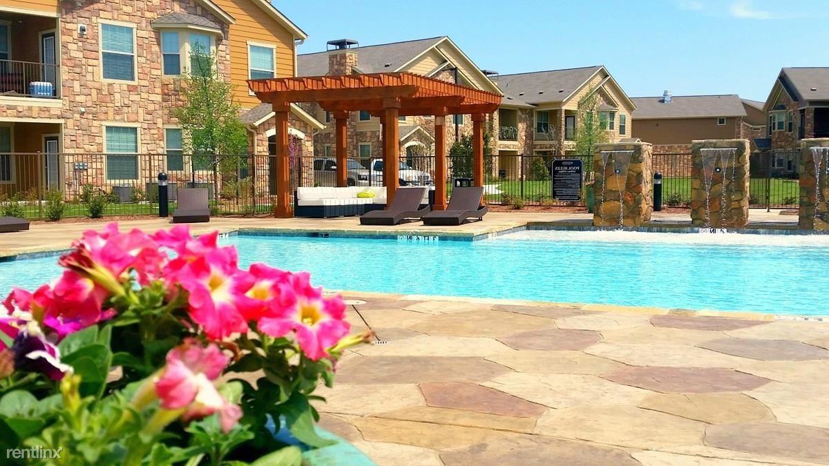 11401 North Riverside Dr Apartments 11401 N Riverside Dr, Fort Worth