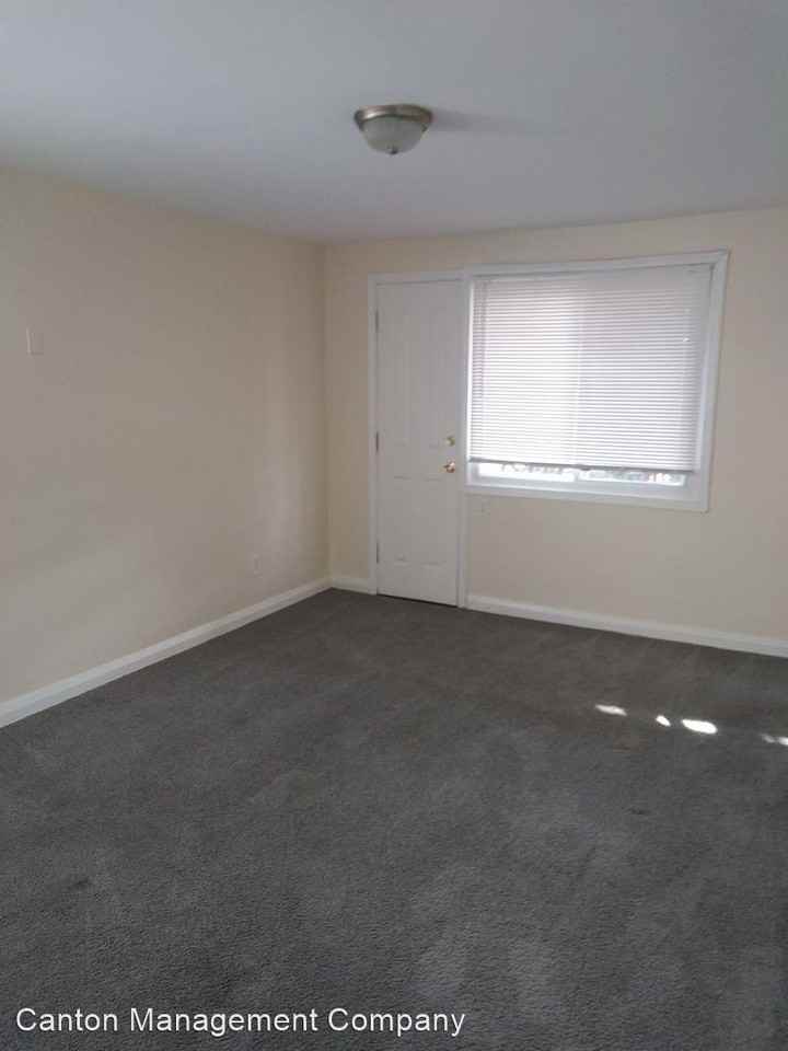 58015803 Narcissus Ave. Apartments 5801 Narcissus Ave 5803