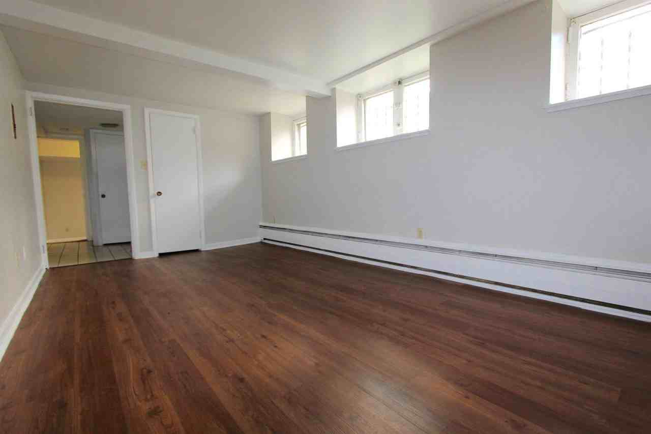 Highland Manor Apartments 341 S Highland Ave, Pittsburgh, PA 15206