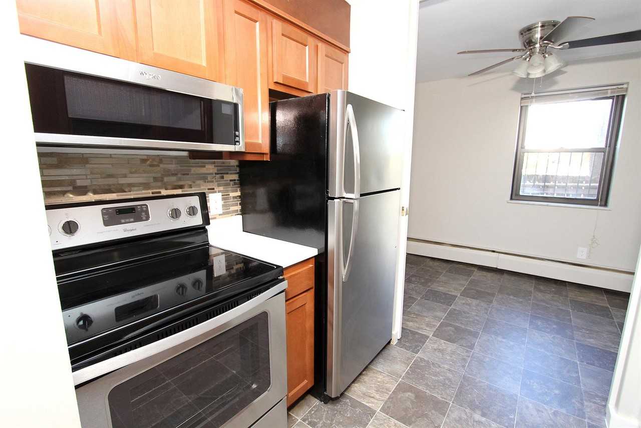 Anita Hall Apartments 513 N Neville St, Pittsburgh, PA 15213 Zumper