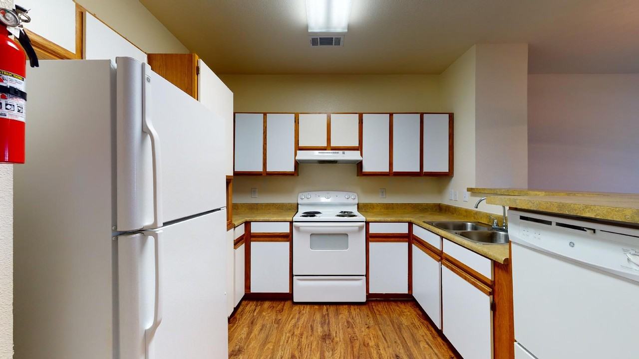 Orchard Park At Willowbrook Apartments 13350 Perry Rd, Houston, TX