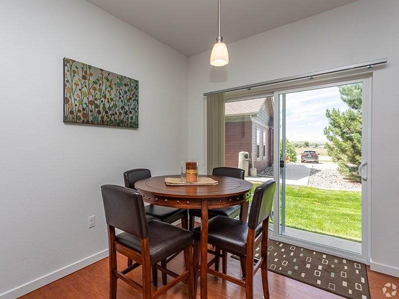 College Park Townhomes Apartments 224 College Park Cir, Gillette, WY