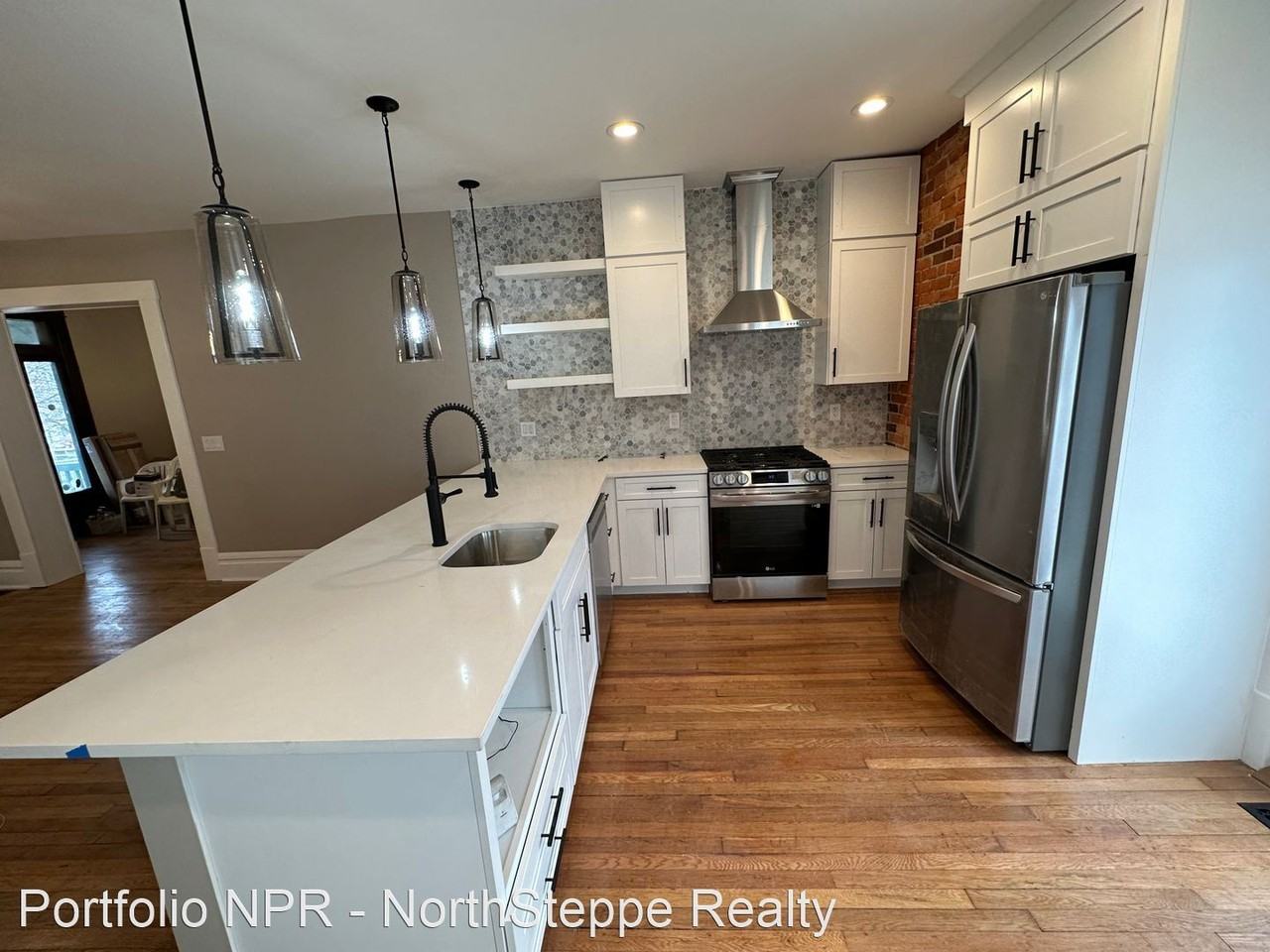 1462 Indianola Ave Apartments in Weinland Park, Columbus, OH 43201 Zumper