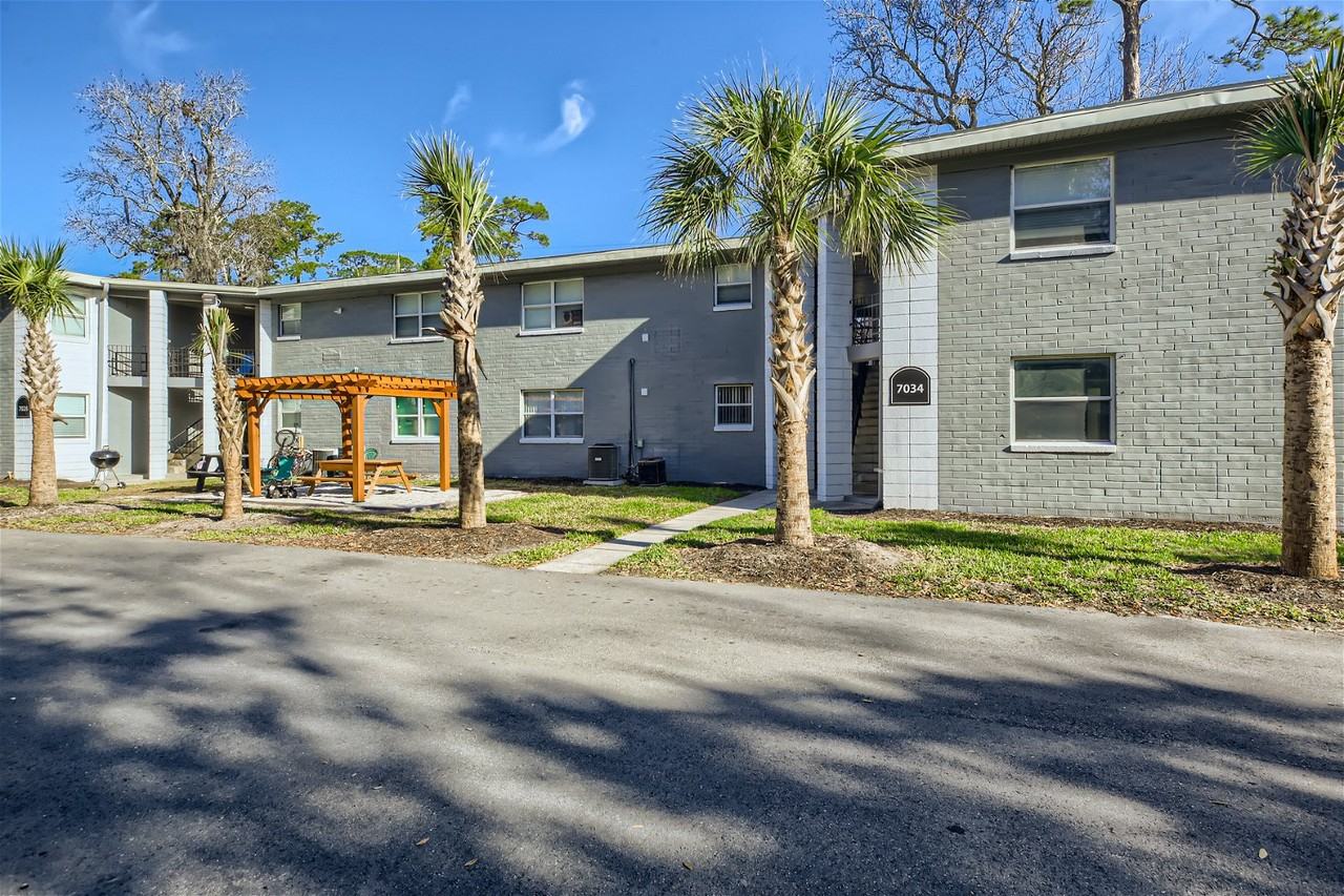 San Jose Apartments 7008 Ponce De Leon Ave, Jacksonville, FL 32217