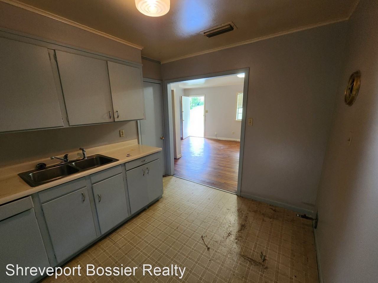 Alabama Ave Apartments in Allendale, Lakeside, Shreveport, LA 71103