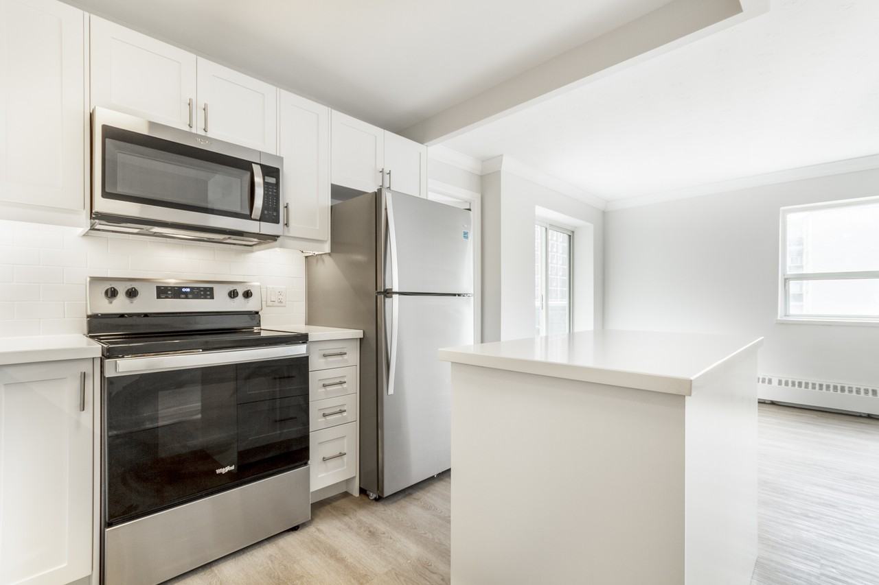 3141 Jaguar Valley Drive Apartments 3141 Jaguar Valley Dr, Mississauga, ON L5A 2H9 Zumper