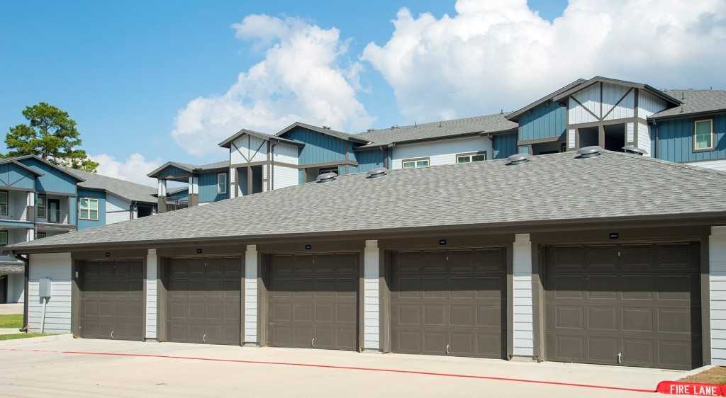 The Cobalt at Lake Houston Apartments 14100 Will Clayton Pkwy, Humble