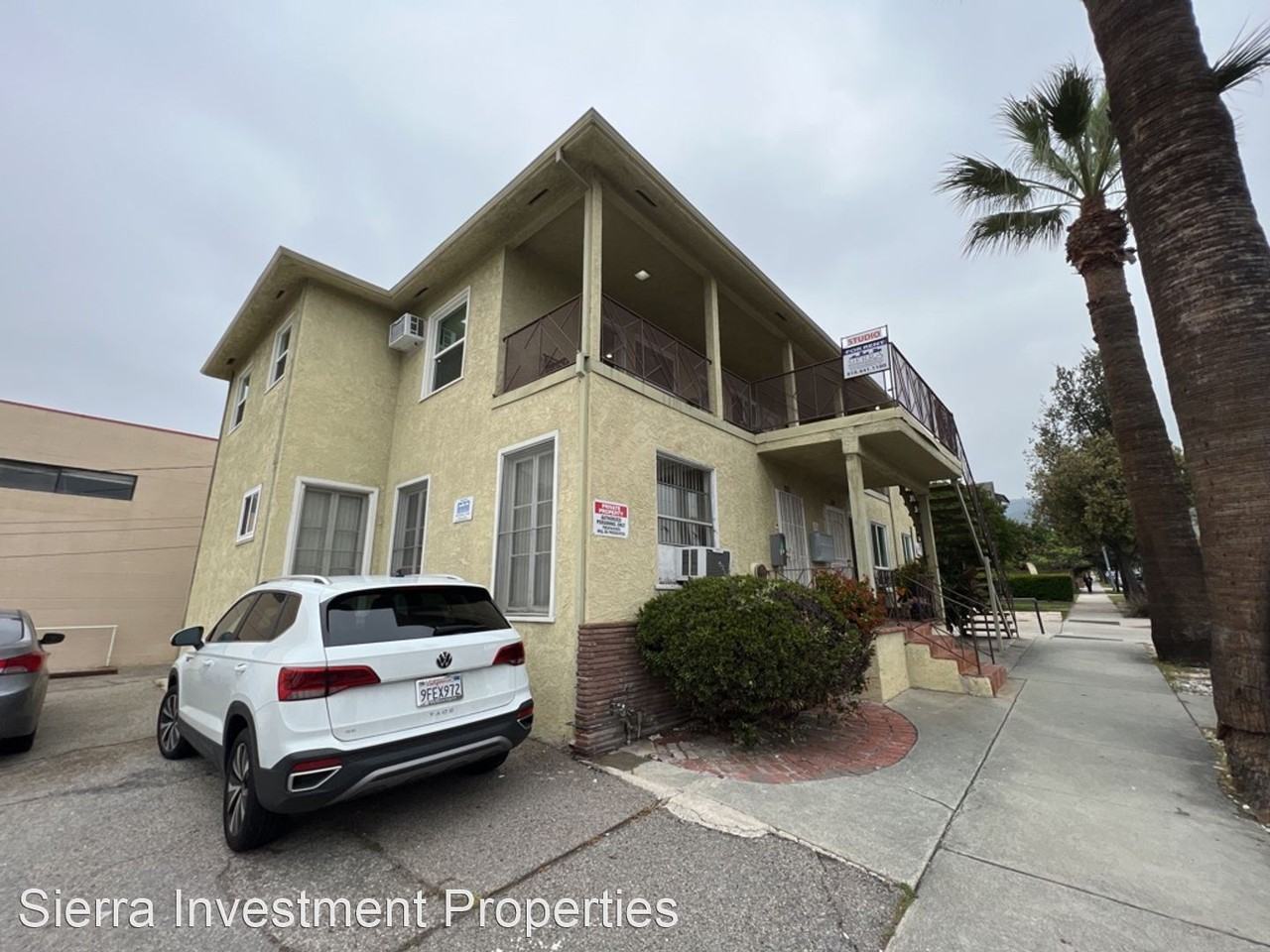 110511 Justin Ave.(& 1603 W. Glenoaks Blvd.) Apartments 1105 Justin