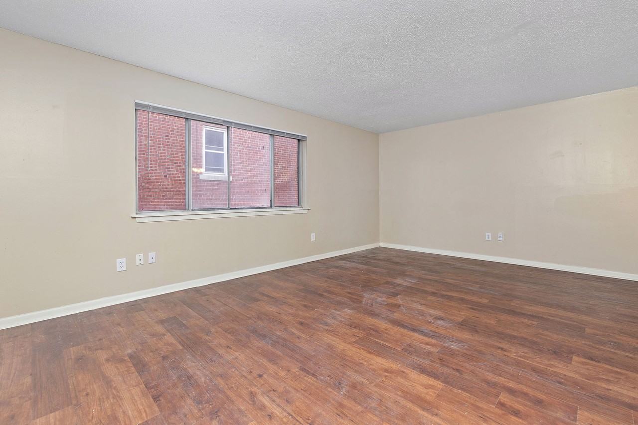 3921 Wyandotte Apartments in Old Westport, Kansas City, MO 64111 Zumper