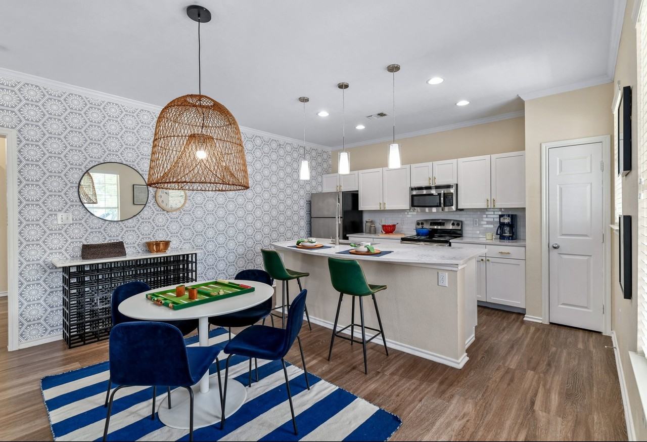 Heritage at Lakeside Apartments 5900 Baywater Dr, Plano, TX 75093