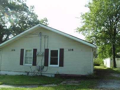 106 Oak St Apartments in Douglass Park, Columbia, MO 65203 Zumper