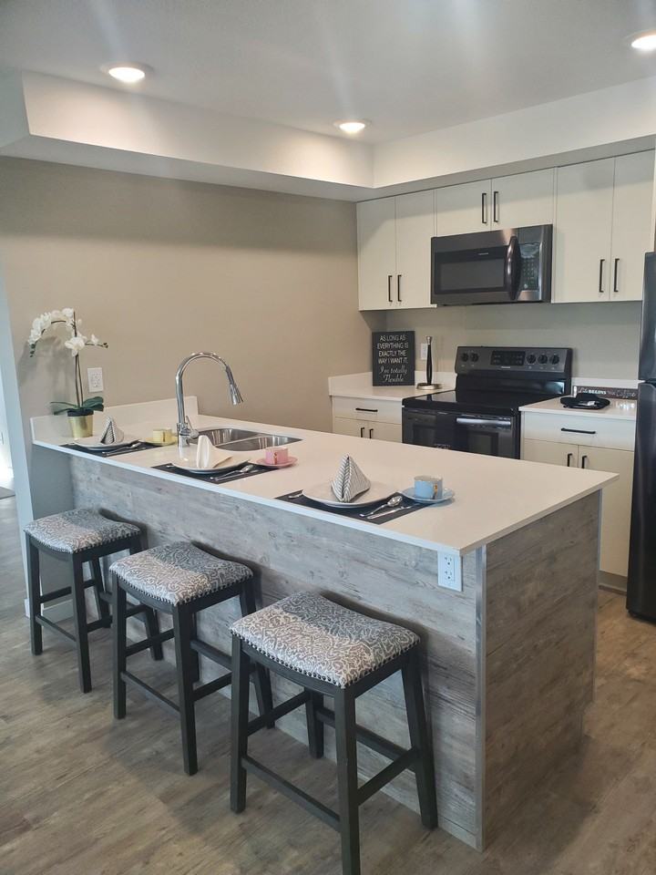 Village at the Hamptons Building 6 Apartments 4615 199 St Nw