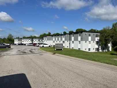 Avery Apartments, LLC 71 Bellaire Dr, Lawrenceburg, IN 47025 Zumper