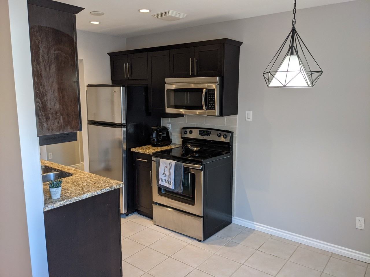 1710 Taylor Avenue 111 Apartments 1710 Taylor Ave, Winnipeg, MB R3N