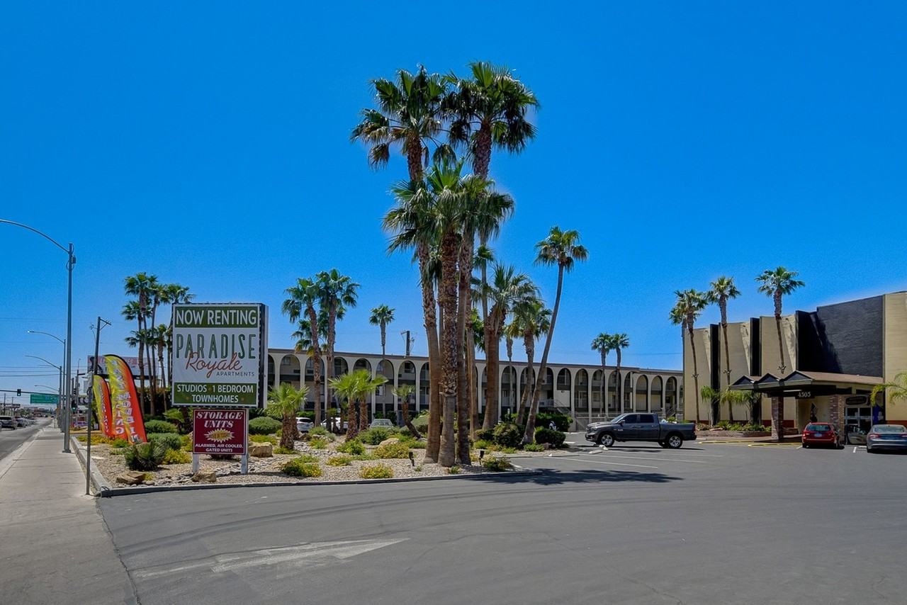 Paradise Royale Apartments 4505 Paradise Rd, Paradise, NV 89169 Zumper