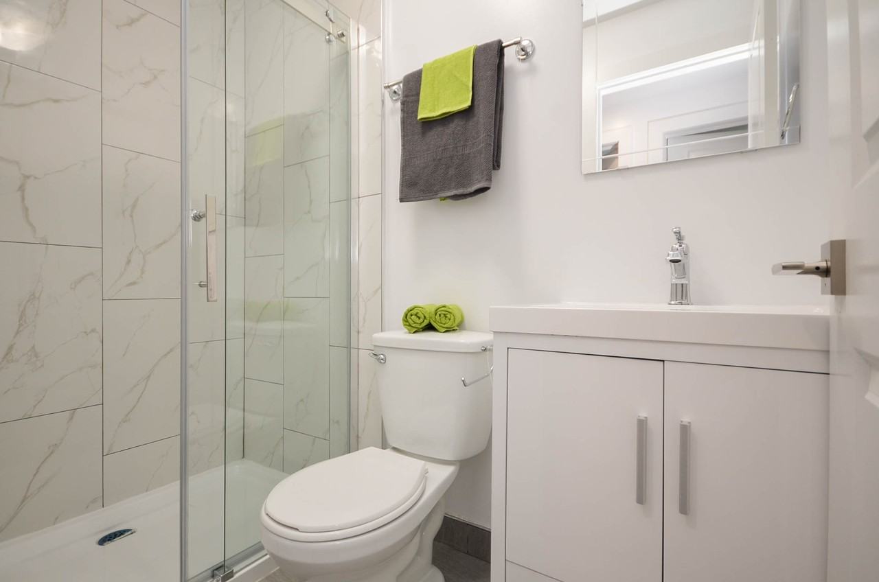 200 New 200 Hopewell Avenue 3C, Ottawa, ON K1S 2Z5 4 Bedroom