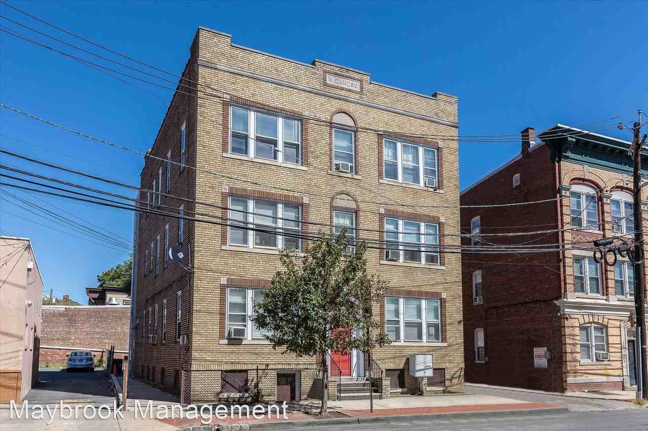 The Regis on Bay Street Apartments 57 Glenridge Ave, Montclair, NJ