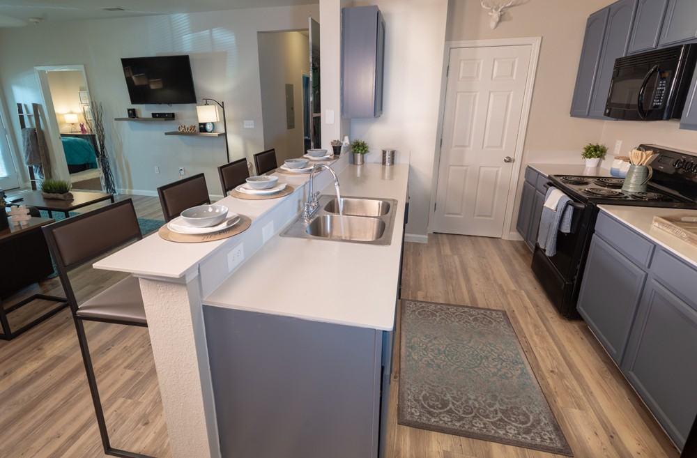 Hill Country Place Apartments 6222 Utsa Blvd, San Antonio, TX 78249