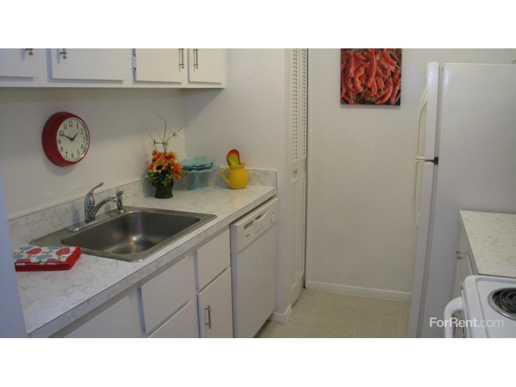 Greenbriar Hills Apartments 148 Falls Terrace, Watertown, CT 06779 Zumper