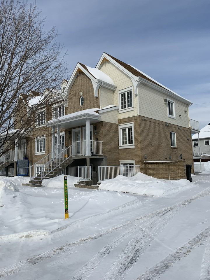 2825 Croissant des Geais Bleus 2825, Mascouche, QC J7K 3Y7 2 Bedroom