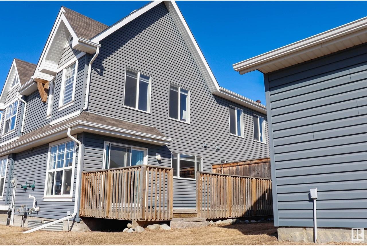 2 Bedroom + Den 2.5 Bathroom in Summerside Apartments 7317 22 Ave Sw