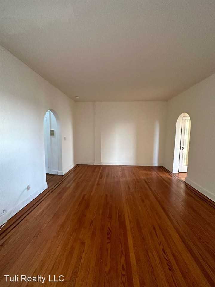 Palisades Towers 1 W. Palisades Blvd. Apartments in Palisades Park, NJ