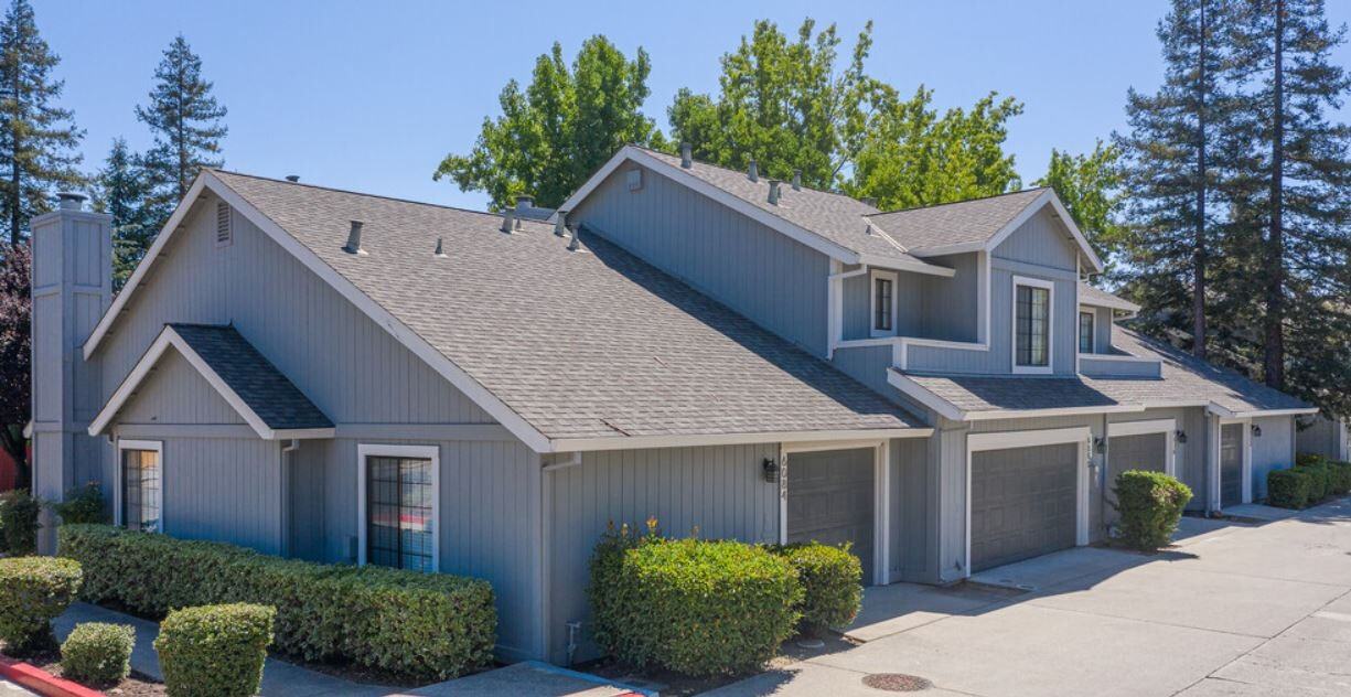 Woodstream Townhomes Apartments 6115 Brookside Cir, Rocklin, CA 95677