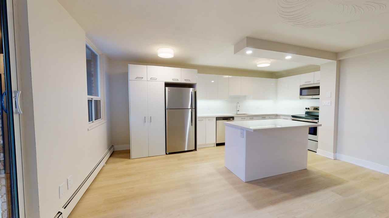 Stoney Creek Towers Apartments 40 Grandville Ave, Hamilton, ON L8E