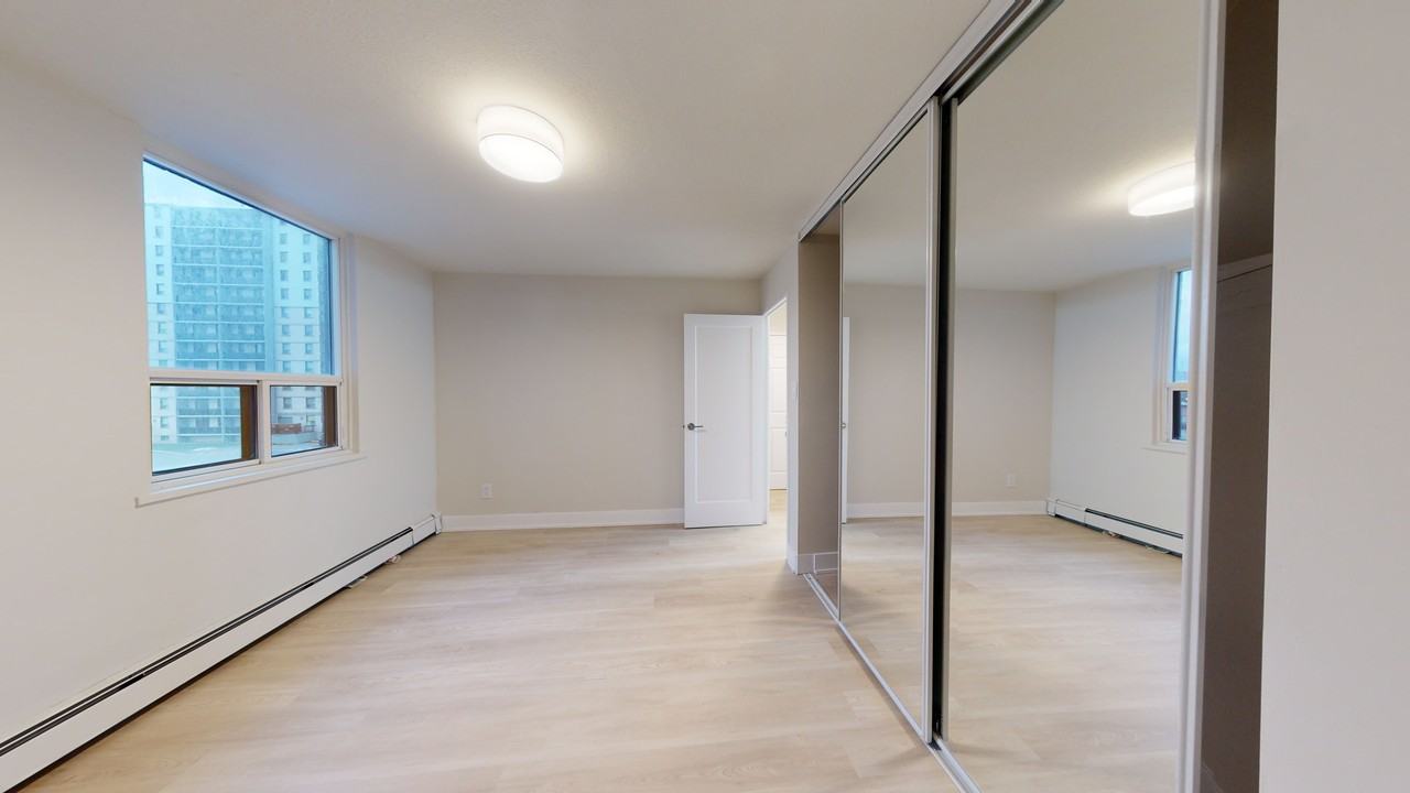 Stoney Creek Towers Apartments 40 Grandville Ave, Hamilton, ON L8E