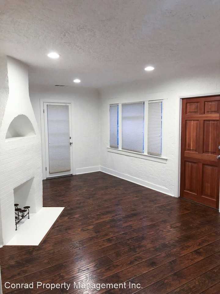 53015303 Cartwright Ave. Apartments 5301 Cartwright Ave 5303, Los