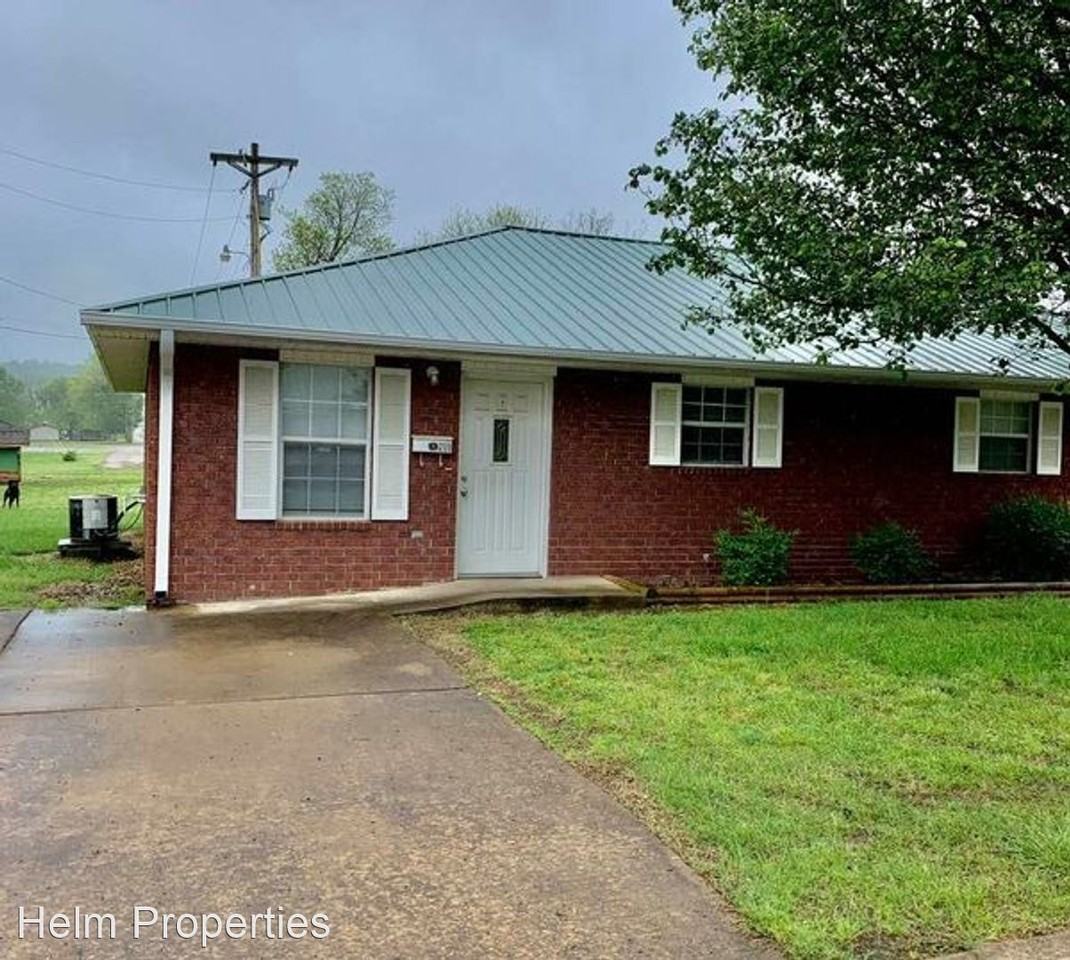 207/209 6th Place Apartments in Stilwell, OK 74960 Zumper