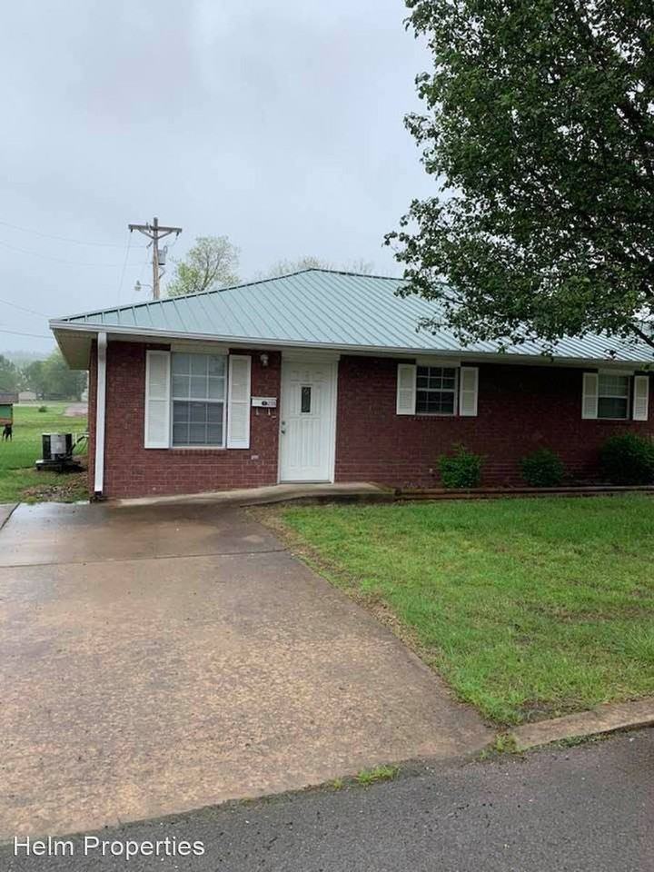 207/209 6th Place Apartments in Stilwell, OK 74960 Zumper