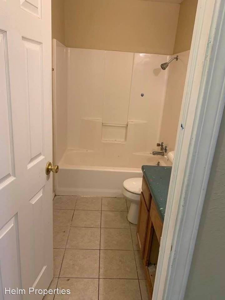 207/209 6th Place Apartments in Stilwell, OK 74960 Zumper