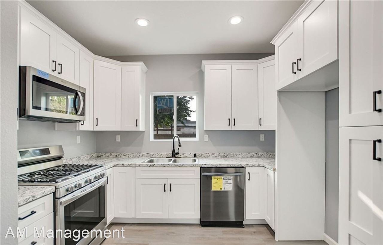 Vassar Drive Apartments 705 & 707 Vassar Dr., Claremont, CA 91711