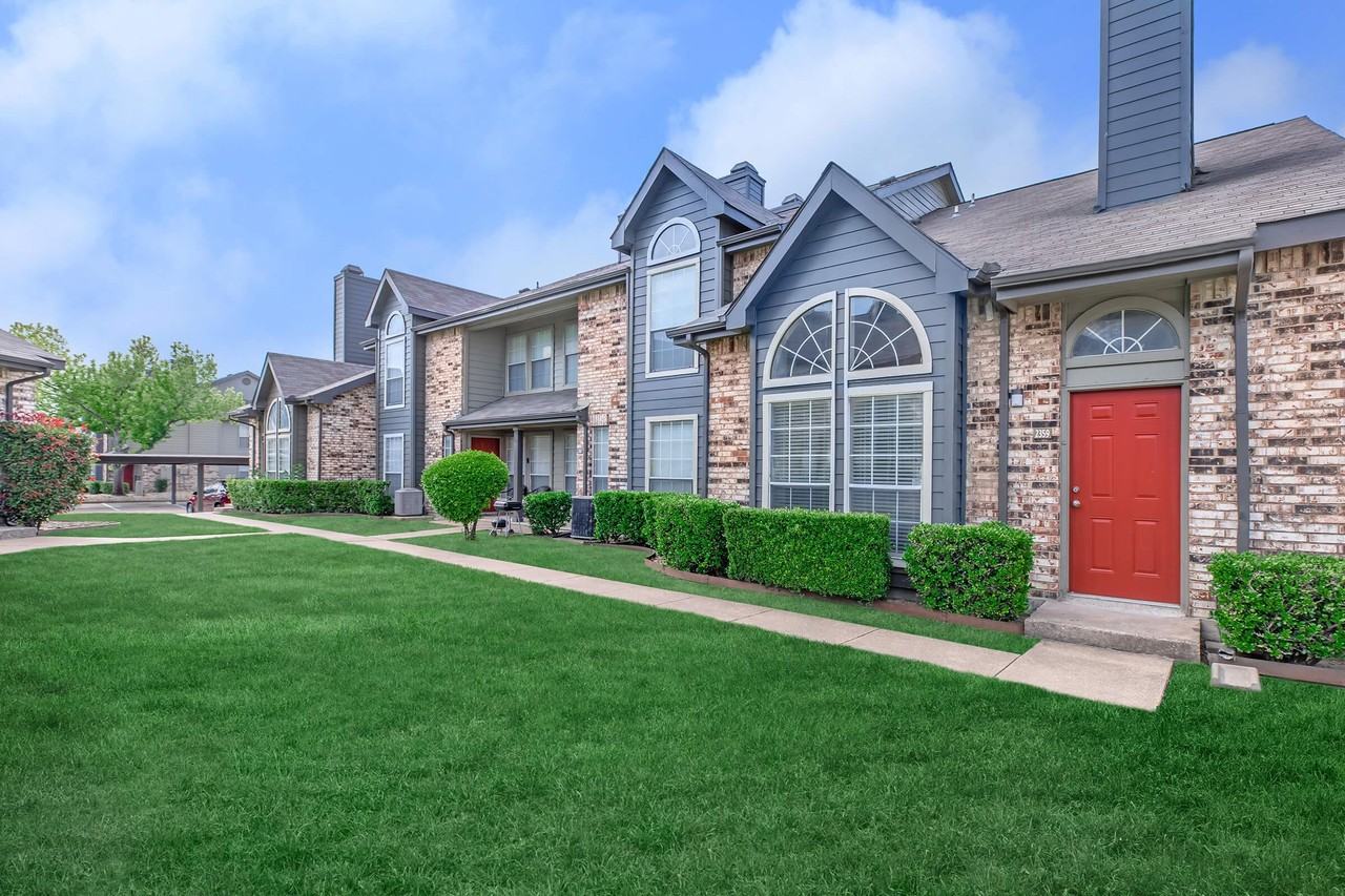 Plano Park Townhomes Apartments 2253 Ashley Park Dr, Plano, TX 75074