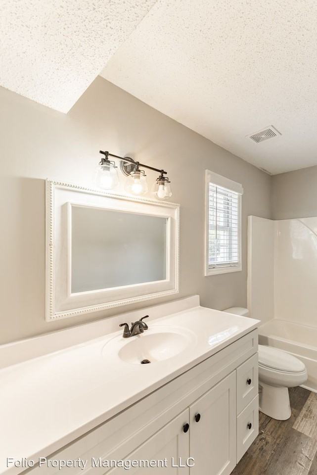 Wall Triana Hwy Townhomes Apartments 6979 Wall Triana Hwy, Madison