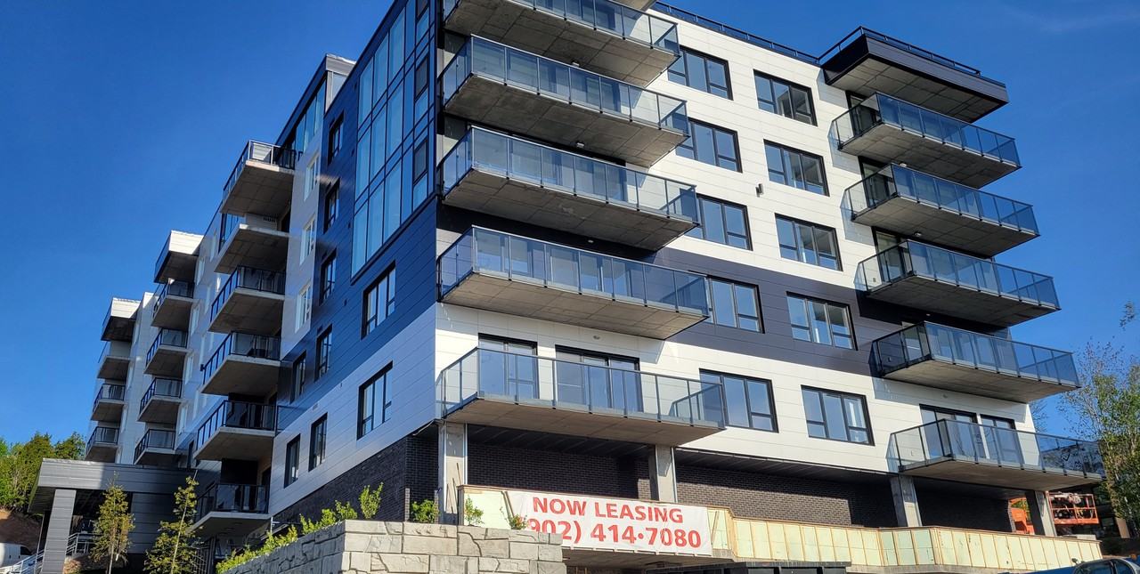 644 Bedford Highway, Halifax, NS B3M 2L8 2 Bedroom Apartment for 2,400