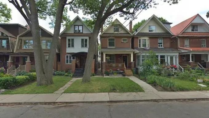 The Junction High Park Apartments 132 Fairview Avenue 2nd Floor