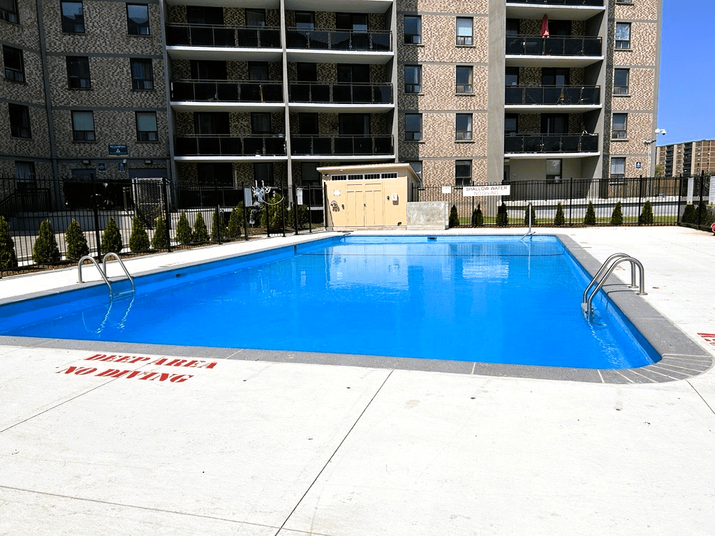Stoney Creek Towers Apartments 40 Grandville Ave, Hamilton, ON L8E