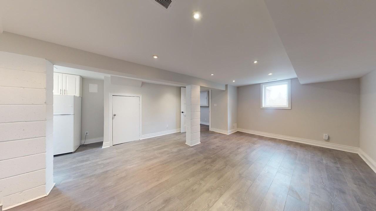 468 Midland Ave Apartments in Cliffside, Toronto, ON M1N 4A6 Zumper