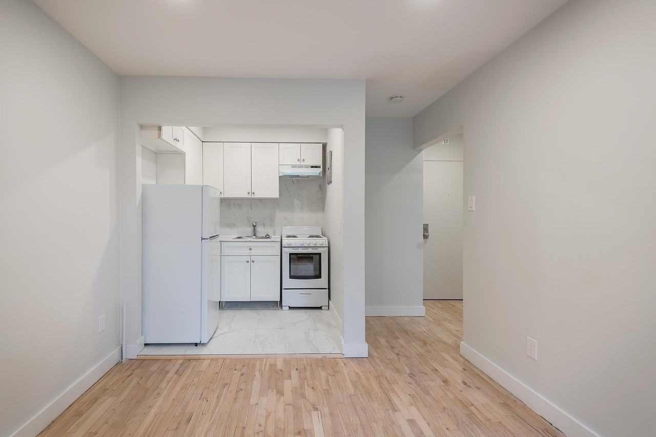 4215 Brebeuf Apartments 4205 Rue De Brébeuf, Montréal, QC H2J None